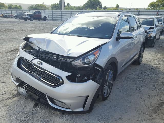 KNDCE3LCXH5082601 - 2017 KIA NIRO EX TO SILVER photo 2