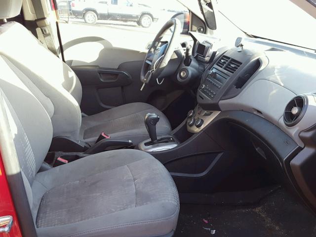 1G1JA5SH5C4175125 - 2012 CHEVROLET SONIC LS 红色 照片 5