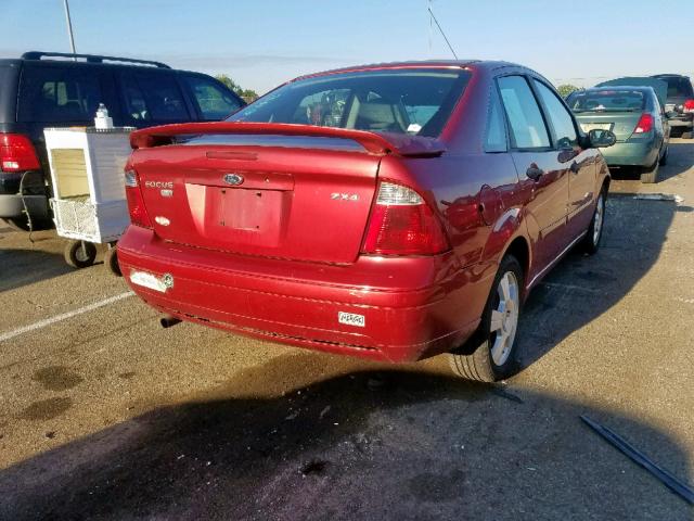 1FAHP34N85W284722 - 2005 FORD FOCUS ZX4 RED photo 4