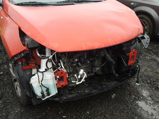 KNDPBCAC4E7658227 - 2014 KIA SPORTAGE L RED photo 9