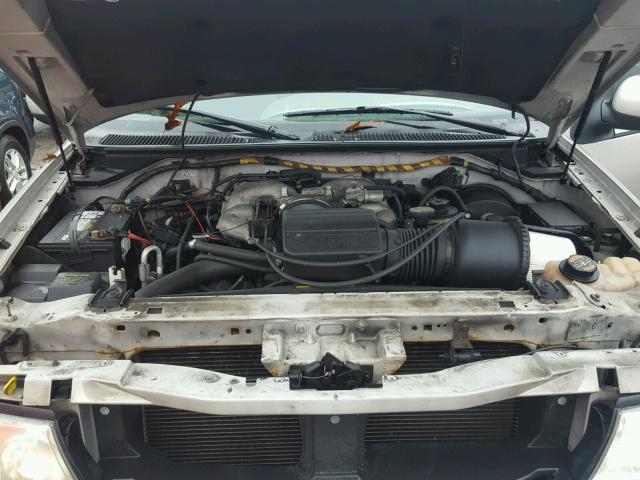 5LMFU28A1YLJ36129 - 2000 LINCOLN NAVIGATOR 米色 照片 7