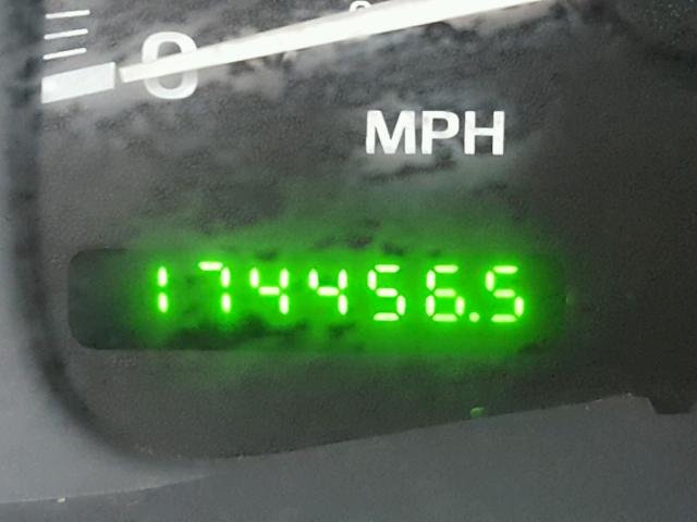 5LMFU28A1YLJ36129 - 2000 LINCOLN NAVIGATOR 米色 照片 8