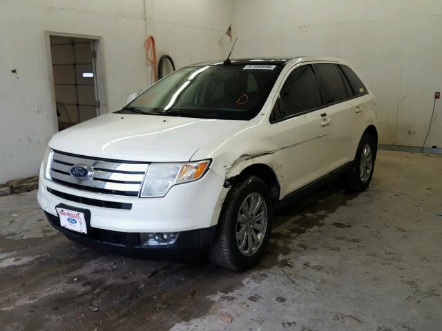 2FMDK38C38BB43347 - 2008 FORD EDGE SEL WHITE photo 2