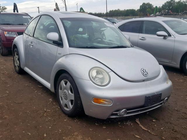 3VWDD21C7YM482823 - 2000 VOLKSWAGEN NEW BEETLE SILVER photo 1