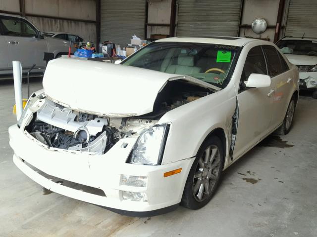 1G6DC67A250211849 - 2005 CADILLAC STS WHITE photo 2