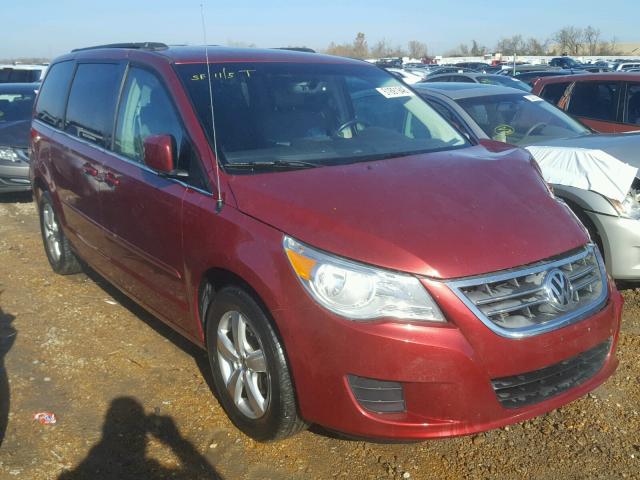 2V4RW3DG8BR642222 - 2011 VOLKSWAGEN ROUTAN SE RED photo 1