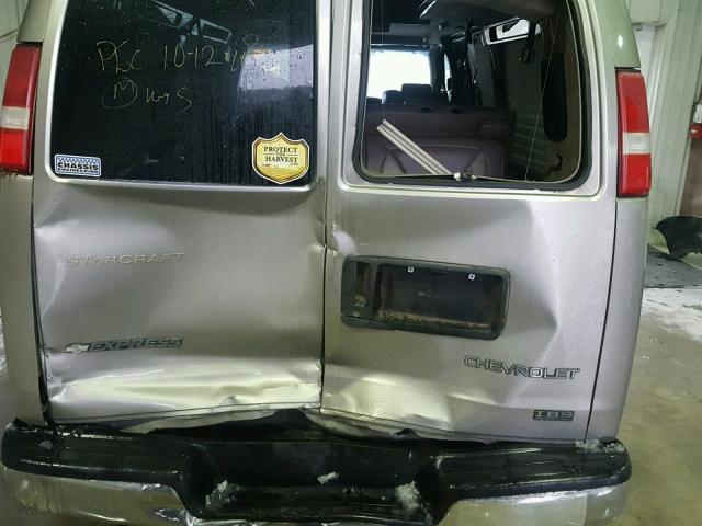 1GBFG15T431187230 - 2003 CHEVROLET EXPRESS G1 SILVER photo 9