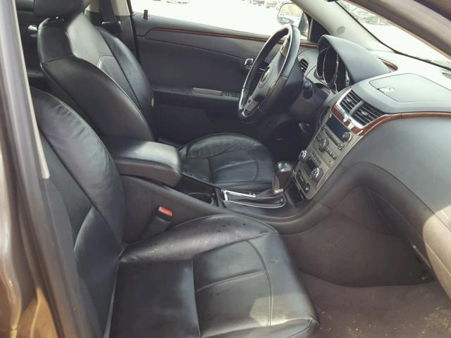 1G1ZE5EU1BF360467 - 2011 CHEVROLET MALIBU LTZ ყავისფერი ფოტო 5