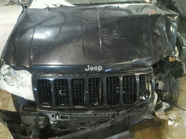 1J4HR48N86C158118 - 2006 JEEP GRAND CHER BLACK photo 7