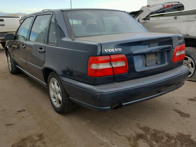 YV1LS5572W1505643 - 1998 VOLVO S70 GREEN photo 3