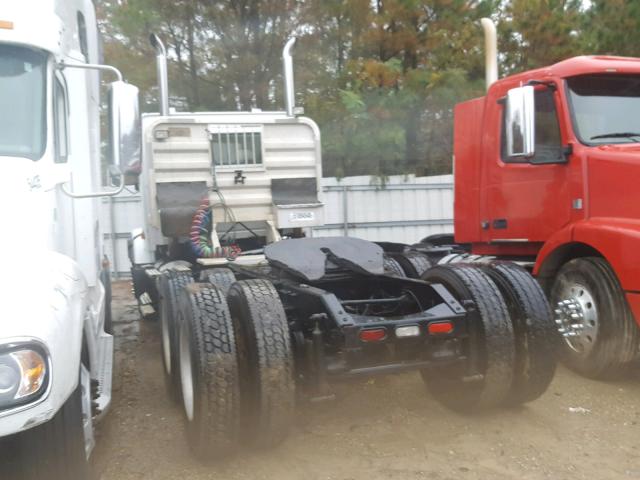 4V4KC9GH58N490020 - 2008 VOLVO VHD WHITE photo 3