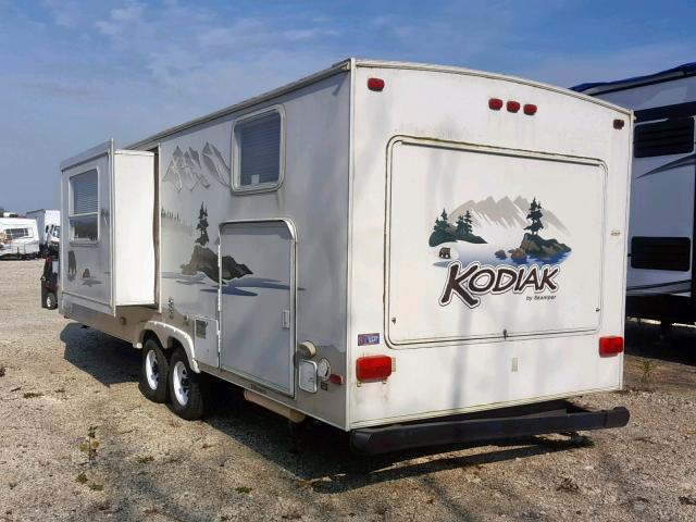 47CTS5M216L115891 - 2006 THOR KODIAK WHITE photo 3