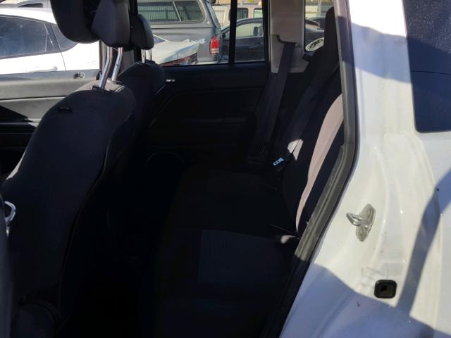 1C4NJDBB0GD566512 - 2016 JEEP COMPASS SP თეთრი ფოტო 6