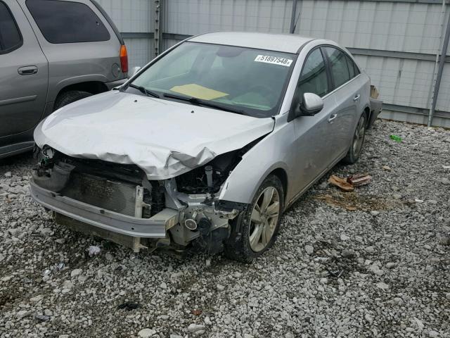 1G1P75SZ2E7195481 - 2014 CHEVROLET CRUZE SILVER photo 2