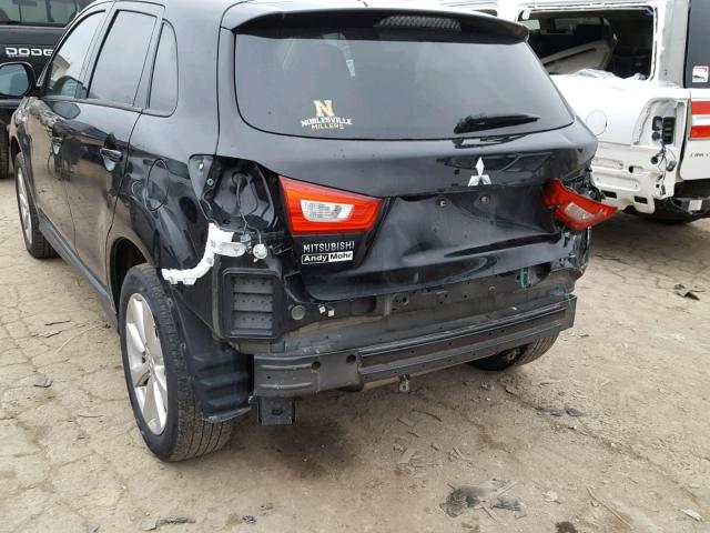 4A4AP3AU4FE035065 - 2015 MITSUBISHI OUTLANDER BLACK photo 9