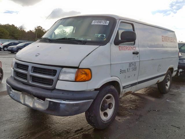 2D7HB11Y83K500472 - 2003 DODGE RAM VAN B1 WHITE photo 2