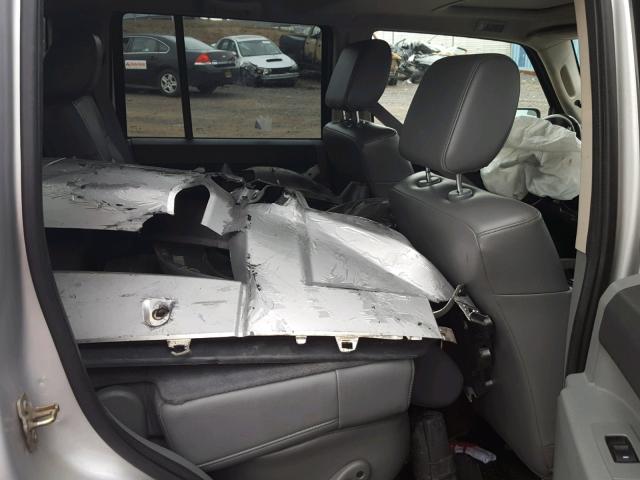 1J8HG48K96C293716 - 2006 JEEP COMMANDER SILVER photo 6