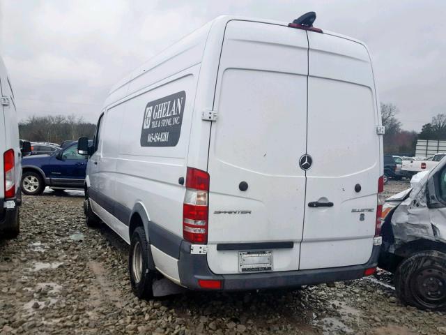 WD3PF4CC7E5871069 - 2014 MERCEDES-BENZ SPRINTER 3 WHITE photo 3