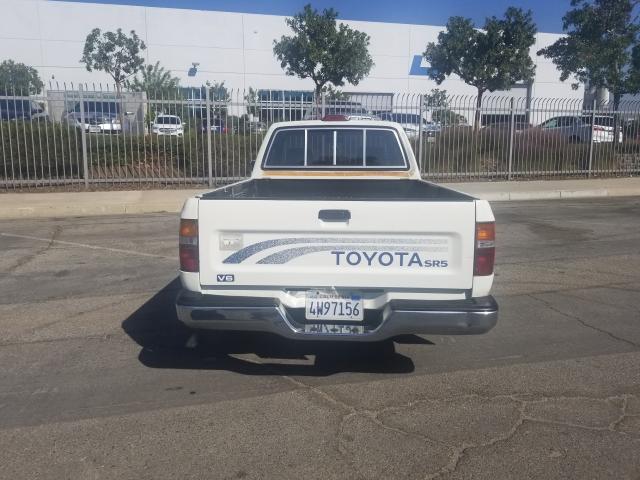 JT4VN93G5R5040434 - 1994 TOYOTA PICKUP 1/2 WHITE photo 5