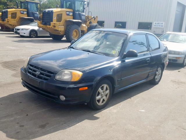 KMHCG35C04U289646 - 2004 HYUNDAI ACCENT GL BLACK photo 2