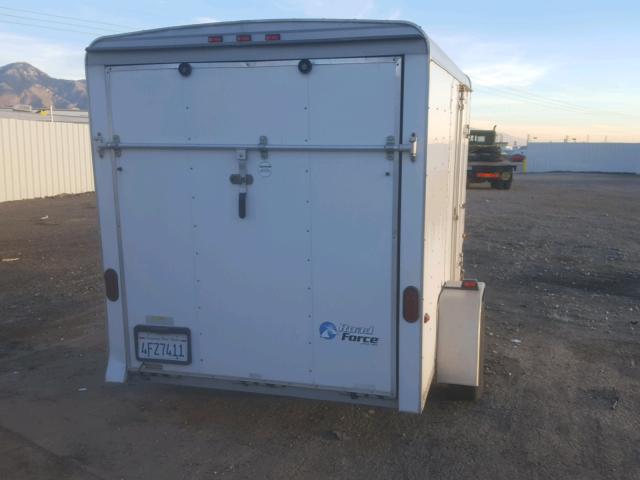 1W4200D1354055868 - 2005 WELLS CARGO TRAILER WHITE photo 4