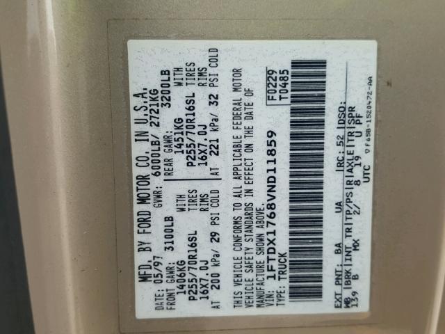 1FTDX1768VND11859 - 1997 FORD F150 BLACK photo 10