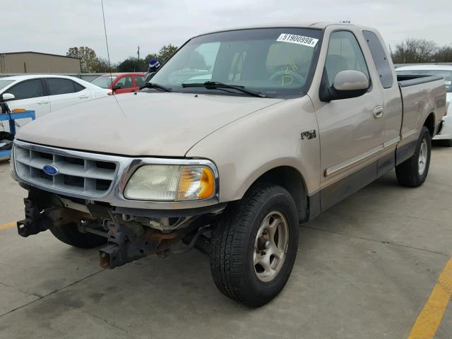 1FTDX1768VND11859 - 1997 FORD F150 BLACK photo 2