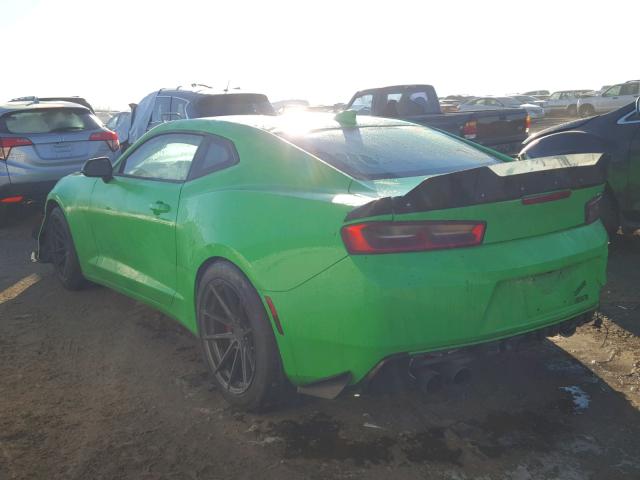 1G1FE1R71H0194205 - 2017 CHEVROLET CAMARO SS GREEN photo 3