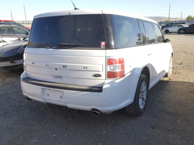 2FMGK5B89GBA12581 - 2016 FORD FLEX SE WHITE photo 4