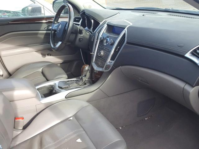 3GYFNDEY5AS507403 - 2010 CADILLAC SRX LUXURY GRAY photo 5