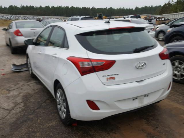 KMHD35LH0GU304466 - 2016 HYUNDAI ELANTRA GT WHITE photo 3