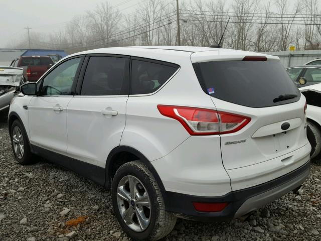 1FMCU0G97EUD45575 - 2014 FORD ESCAPE SE WHITE photo 3