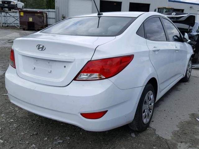 KMHCT4AE7GU962767 - 2016 HYUNDAI ACCENT SE WHITE photo 4