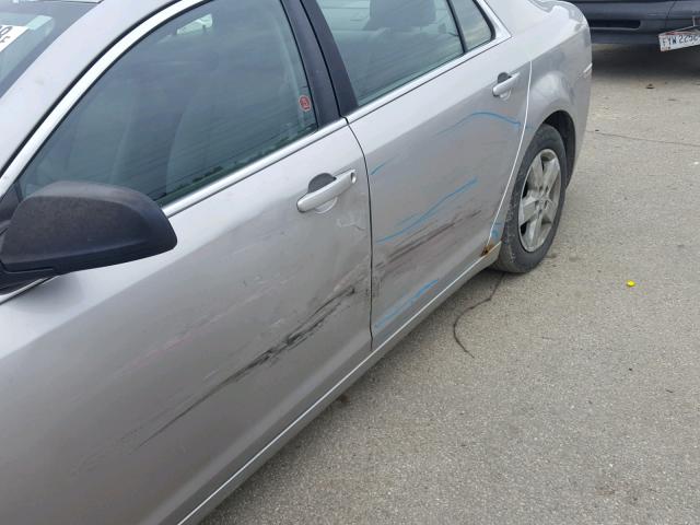1G1ZG57B68F240985 - 2008 CHEVROLET MALIBU LS ვერცხლისფერი ფოტო 9
