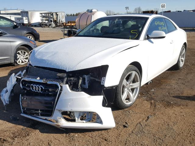 WAUCFAFR8DA048074 - 2013 AUDI A5 PREMIUM WHITE photo 2