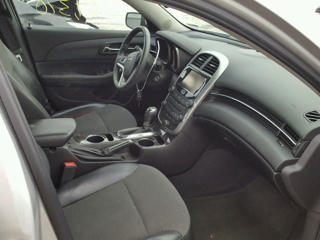 1G11C5SL1FF354866 - 2015 CHEVROLET MALIBU 1LT SILVER photo 5