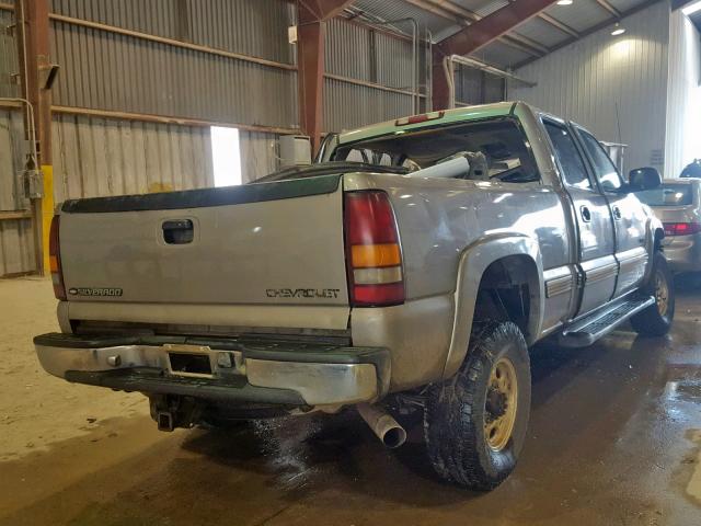 1GCHC23U42F120503 - 2002 CHEVROLET SILVERADO GOLD photo 4