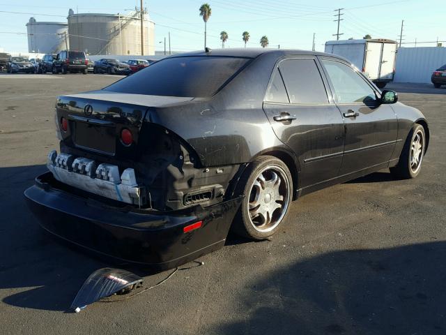 JTHBD182910009062 - 2001 LEXUS IS 300 BLACK photo 4