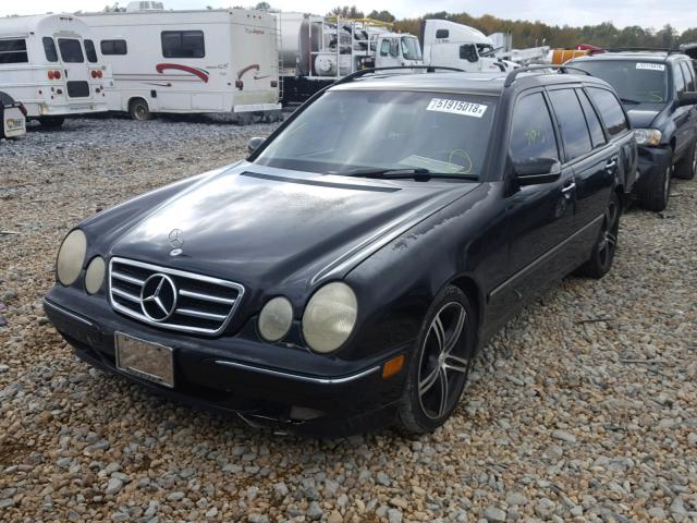 WDBJH65J82B433914 - 2002 MERCEDES-BENZ E 320 BLACK photo 2