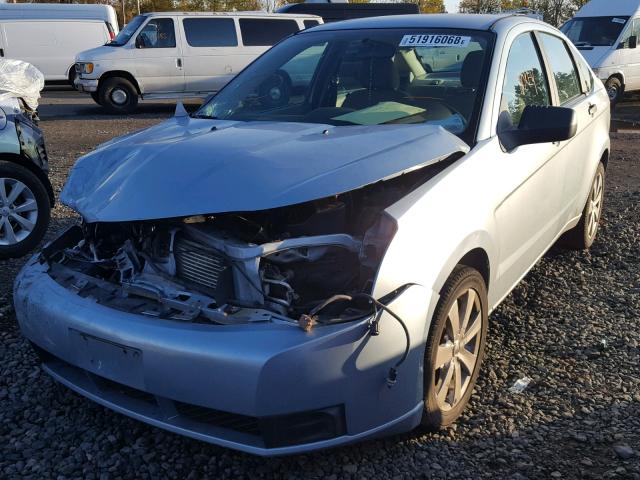 1FAHP34N18W128719 - 2008 FORD FOCUS S/SE BLUE photo 2