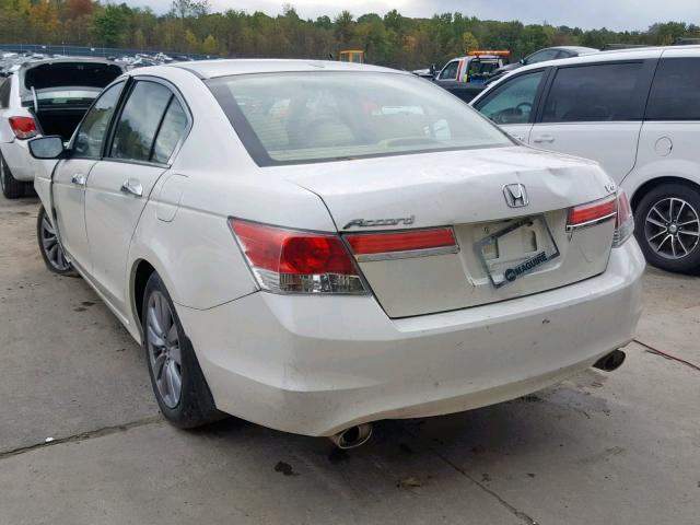 1HGCP3F88BA006179 - 2011 HONDA ACCORD EXL WHITE photo 3