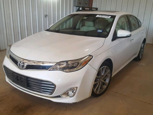 4T1BK1EB4FU172077 - 2015 TOYOTA AVALON XLE WHITE photo 2