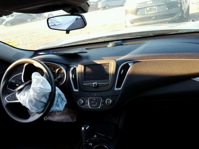 1G1ZB5ST0JF235432 - 2018 CHEVROLET MALIBU LS Boz foto 9