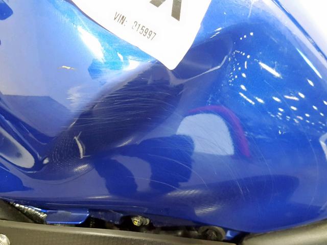 MH3RH06Y9HK015997 - 2017 YAMAHA YZFR3 BLUE photo 14