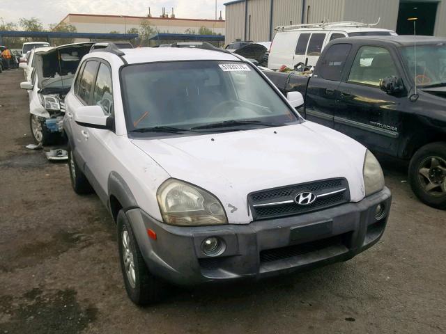 KM8JN72D48U877265 - 2008 HYUNDAI TUCSON SE WHITE photo 1