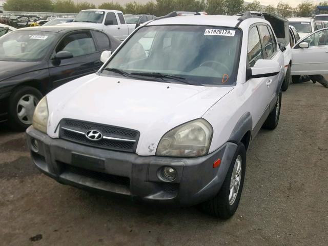 KM8JN72D48U877265 - 2008 HYUNDAI TUCSON SE WHITE photo 2