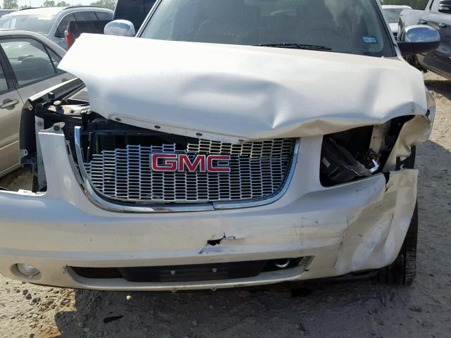 1GKS1KE01BR306296 - 2011 GMC YUKON XL C WHITE photo 7