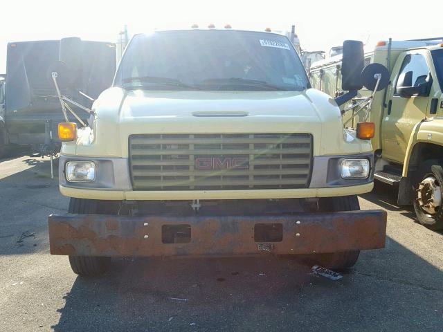 1GDJ5C1G89F410361 - 2009 GMC C5500 C5C0 YELLOW photo 9