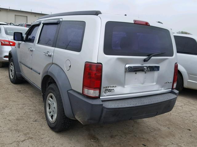 1D8GU28K98W171277 - 2008 DODGE NITRO SXT SILVER photo 3