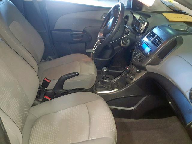 1G1JB6SH4C4115226 - 2012 CHEVROLET SONIC LS 红色 照片 5